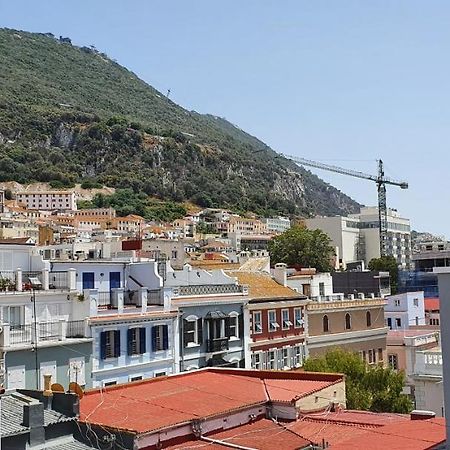 Apartamento Gibraltar Town Centre Flat With Roof Terrace Exterior foto